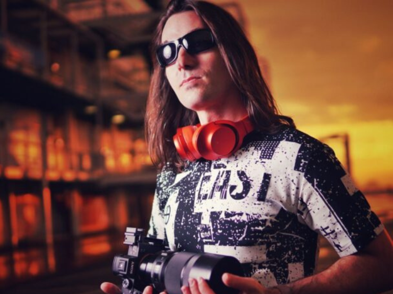 光を動かすFALCAM Move LightGo